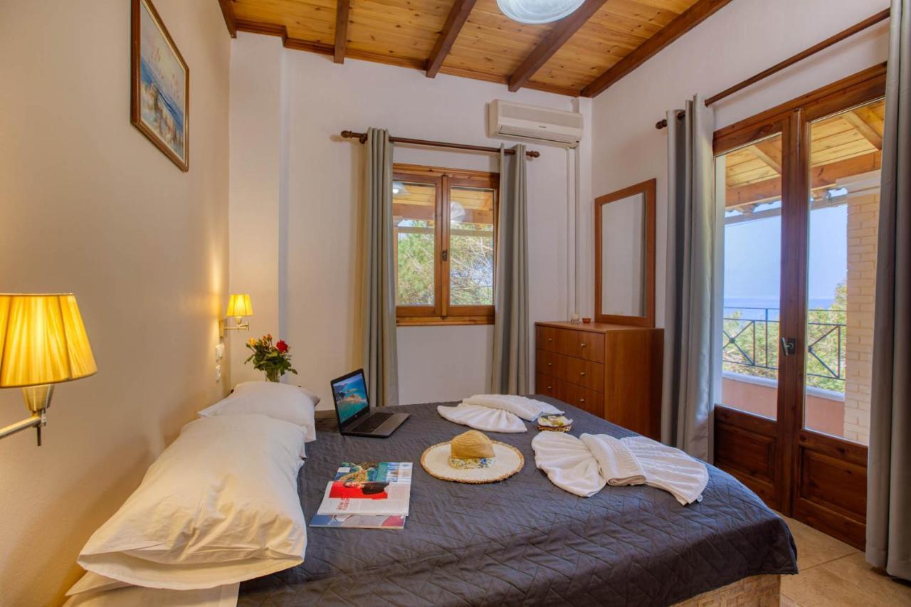 Christinas Apartments Agios Matthaios (Corfu) Exterior foto