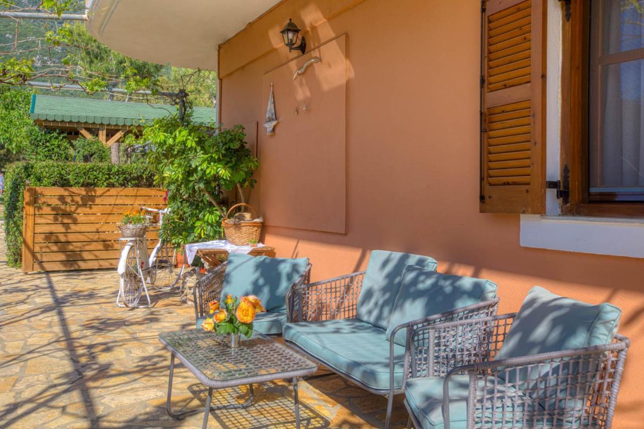 Christinas Apartments Agios Matthaios (Corfu) Exterior foto