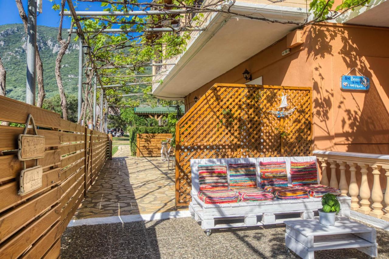 Christinas Apartments Agios Matthaios (Corfu) Exterior foto